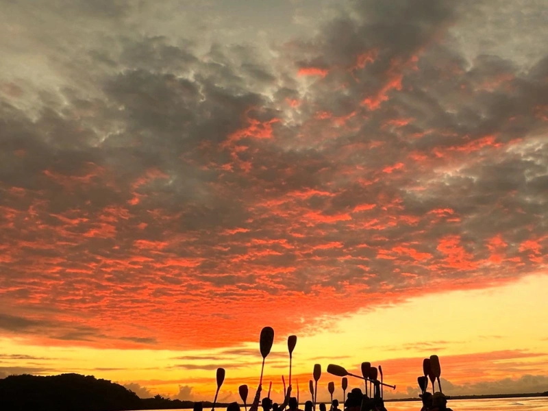 Remada do Por do Sol + Revoada dos Guarás