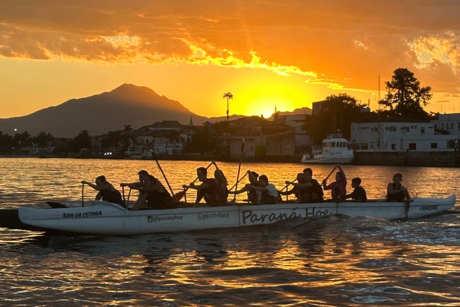 Canoas na Baía de Paranaguá